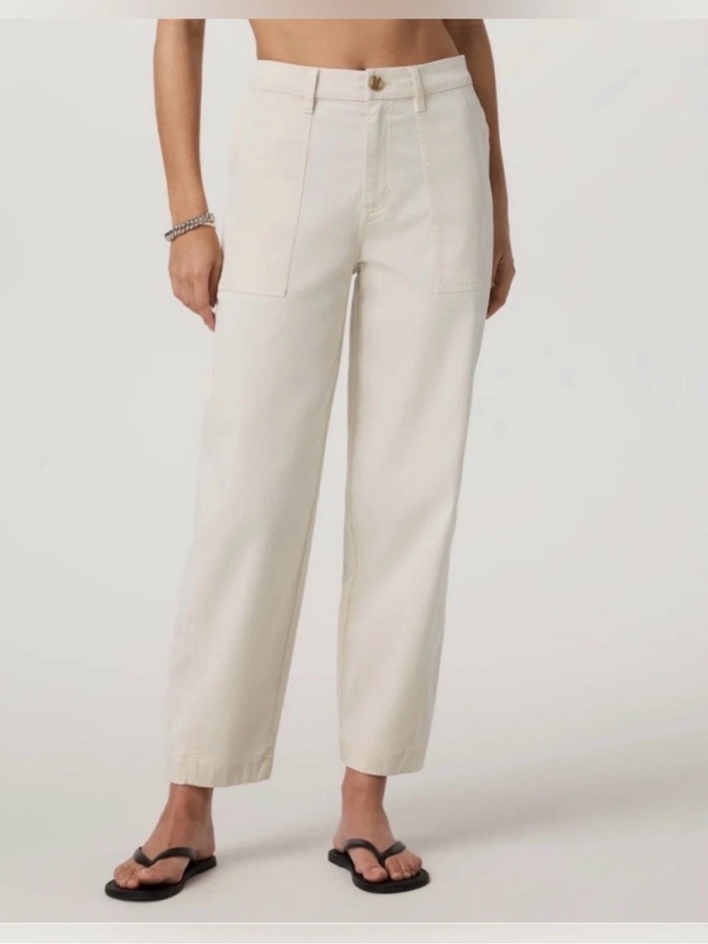 Vuori NWOT Anza Twill Structured Barrel Leg Pant VW4310 Natural Women’s Size Med - Picture 14 of 15